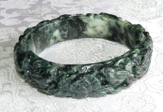 carved jade bangle