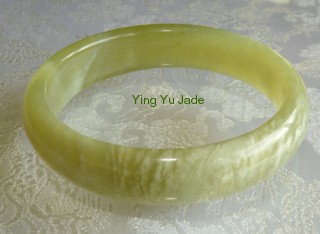 jade bangle