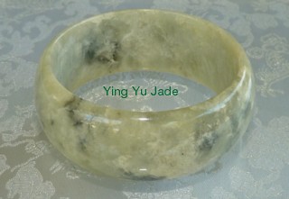 jade bangle