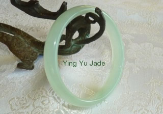 Chinese jade bangle bracelet