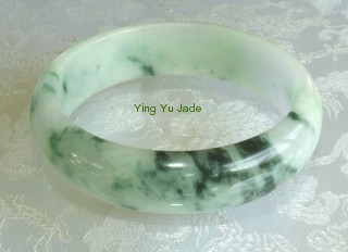 jadeite jade bangle