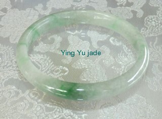 jade bangle bracelet