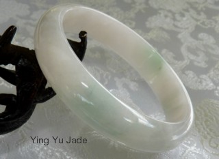 jade bangle