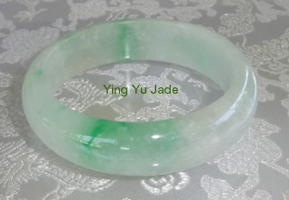 jade bangle