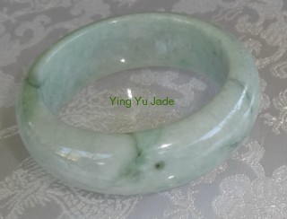 a grade jadeite jade bangle