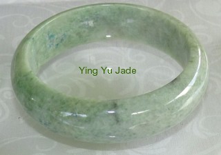 a grade jadeite jade bangle