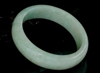 a grade jadeite jade bangle bracelet