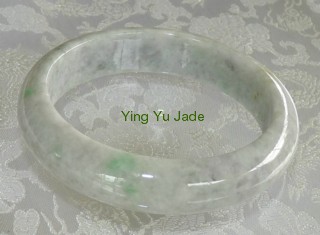 jadeite jade bangle