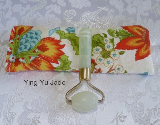 jade roller wrinkle reducer