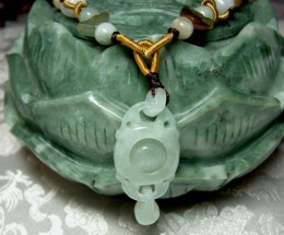 jadeite jade necklace