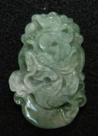 jade dragon pendant jadeite