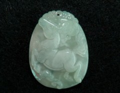 jade horse pendant