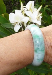 permanent jade bracelet